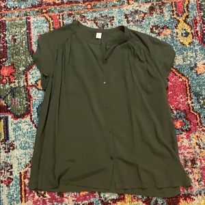 Short sleeve button up blouse